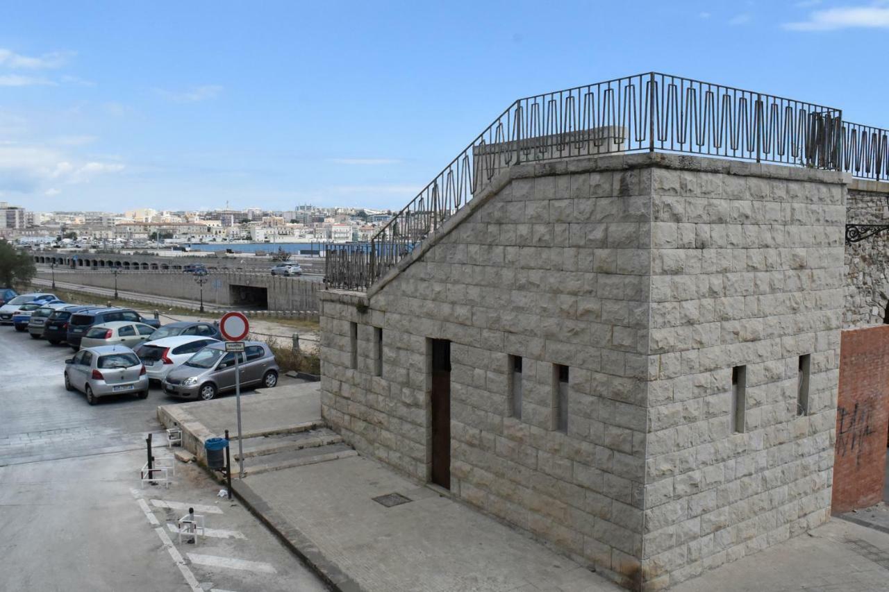 La Casa Di Nonna Dina Villa Syracuse Buitenkant foto